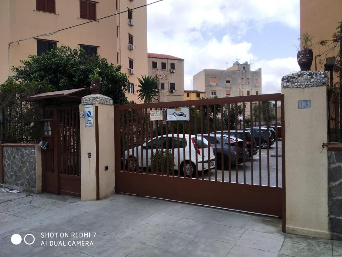 Apartamento Casa De Paoli - Vista Mare Arenella, Palermo Con Parcheggio Privato Exterior foto