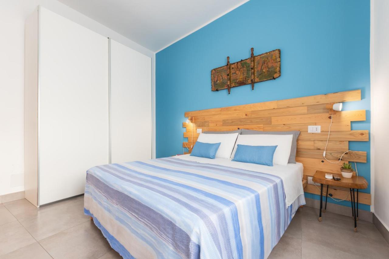Apartamento Casa De Paoli - Vista Mare Arenella, Palermo Con Parcheggio Privato Exterior foto